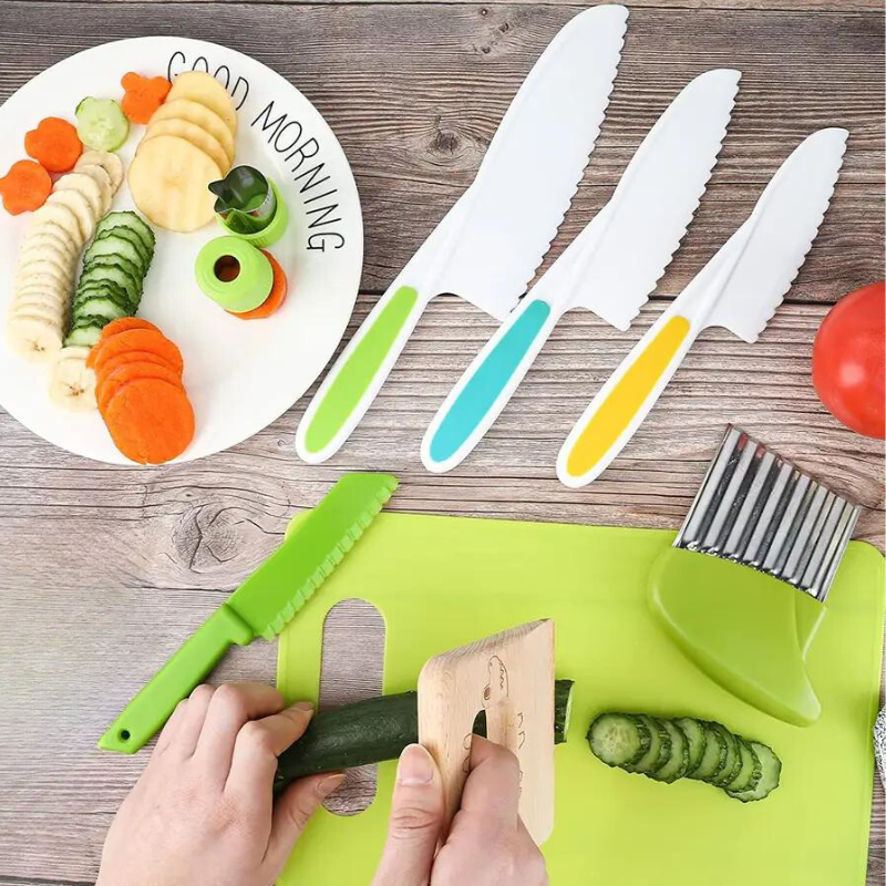 MiniChef – Kid-Friendly Cooking Toolset for Aspiring Young Chefs